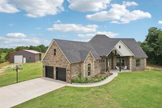 19201 Stevens Rd, Tecumseh, OK 74873