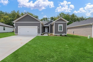 560 Pleasant Meadow Ln, Bowling Green, KY 42101