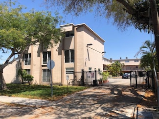 1201 SW 42nd Ave Unit 220, Miami, FL 33134