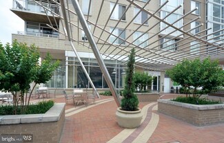 930 Wayne Ave Unit 607, Silver Spring, MD 20910