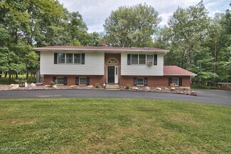 2548 Birch Hollow Dr, Effort, PA 18330