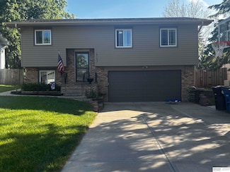 15163 T St, Omaha, NE 68137