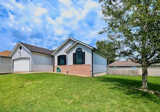 1156 S Mahogany Rd, Nixa, MO 65714