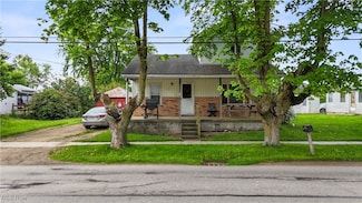 208 E Congress St, Polk, OH 44866