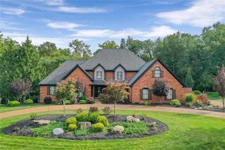 13552 Weston Park Dr, Saint Louis, MO 63131