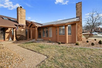 2039 Avignon Dr Unit F, Saint Charles, MO 63303