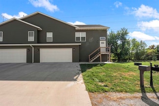 505 W 5th St, Washington, IA 52353