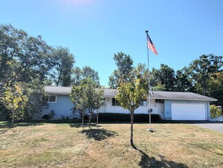 1337 W Norton Ave, Norton Shores, MI 49441