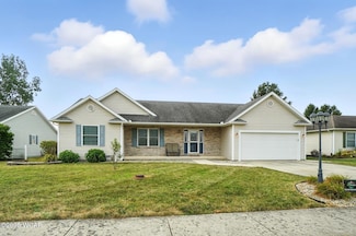 7 Amy Ave, Wapakoneta, OH 45895