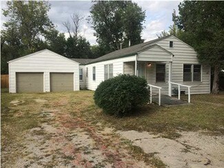 3606 W Central Ave, Wichita, KS 67203