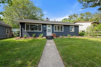 315 NE 8th St, Grand Rapids, MN 55744