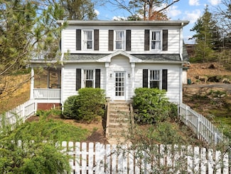 45 Woodvale Ave, Asheville, NC 28804