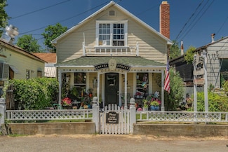 21 Eureka St, Sutter Creek, CA 95685