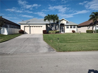 2214 SE 19th Place, Cape Coral, FL 33990