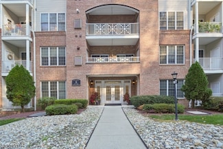 8403 Sanctuary Blvd, Riverdale, NJ 07457