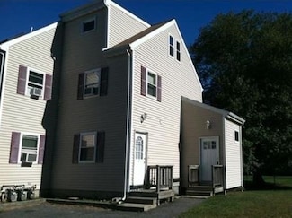 713 Somerset Ave Unit 3, Taunton, MA 02780