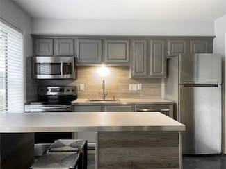 1311 Antoine Dr Unit 199, Houston, TX 77055