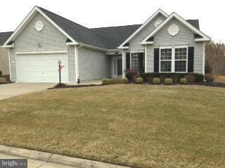 17132 Four Seasons Dr, Dumfries, VA 22025