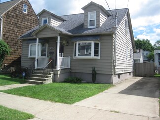 123 N Thomas Ave, Kingston, PA 18704