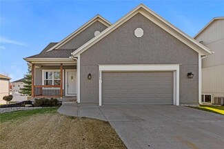 20893 W 225th St, Spring Hill, KS 66083