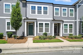 334 Ladybird Ln, Pineville, NC 28134
