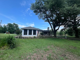186 Knoxo Columbia Rd, Tylertown, MS 39667