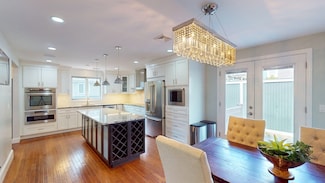 346 Norfolk St, Cambridge, MA 02139