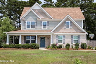 123 Center Dr, Hampstead, NC 28443