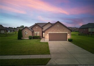216 Liam Noble Cir, Sellersburg, IN 47172