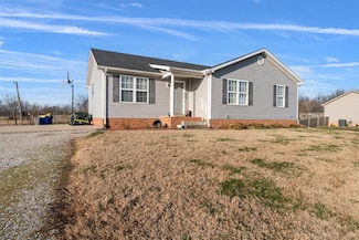1011 Will Bohannon Rd, Smiths Grove, KY 42171
