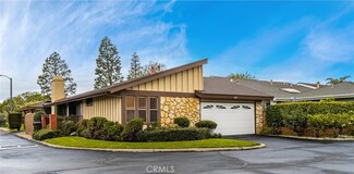 2121 Barclay Ct, Santa Ana, CA 92701