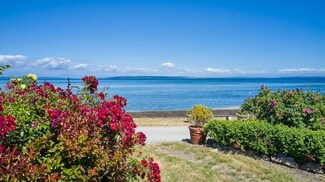 181 Bay View Dr, Point Roberts, WA 98281