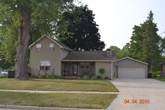 730 E Franklin St, Waupun, WI 53963