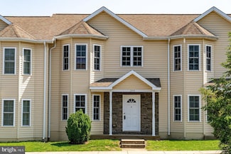 204 Willow Oaks Dr, Elkton, VA 22827