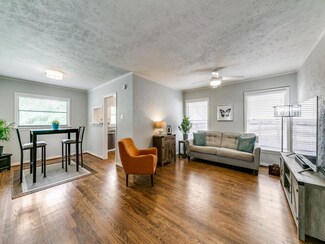 1906 Elmwood Blvd, Dallas, TX 75224