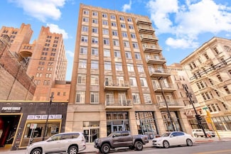 741 N Milwaukee St, Milwaukee, WI 53202