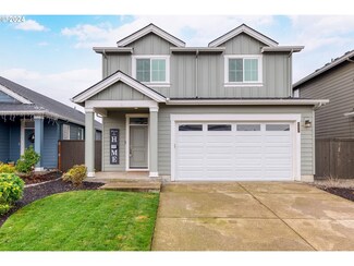 1377 NW Campanella Way, Estacada, OR 97023