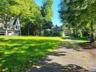 6 Quail Ridge Rd, Montvale, NJ 07645