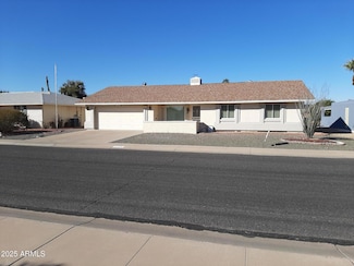 10226 W Gulf Hills Dr, Sun City, AZ 85351