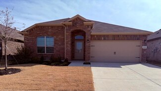 1925 Legacy Dr, Cleburne, TX 76033