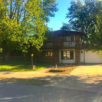 404 Morton Ln, Ossian, IN 46777