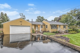 308 Cedar St, Cedar Springs, MI 49319