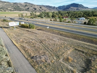 42 Irvine Ln, Cardwell, MT 59721