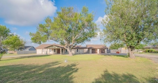 6 Fairview Dr, Round Rock, TX 78665