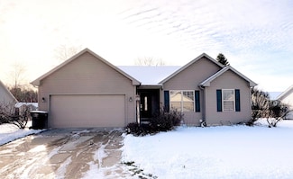 20288 Ambleside Dr, South Bend, IN 46637