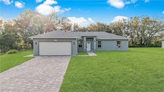 1517 Mckinley Ave, Lehigh Acres, FL 33972