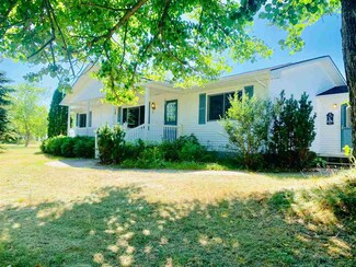4902 Doerr Rd, Mancelona, MI 49659