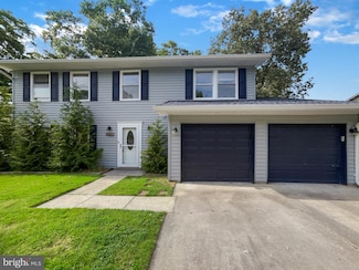 1002 Dartmouth Rd, Waldorf, MD 20602