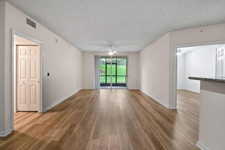 11790 Saint Andrews Place Unit 107, Wellington, FL 33414