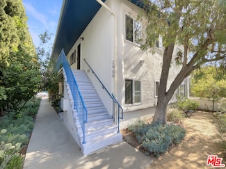 2909 10th St Unit 4, Santa Monica, CA 90405
